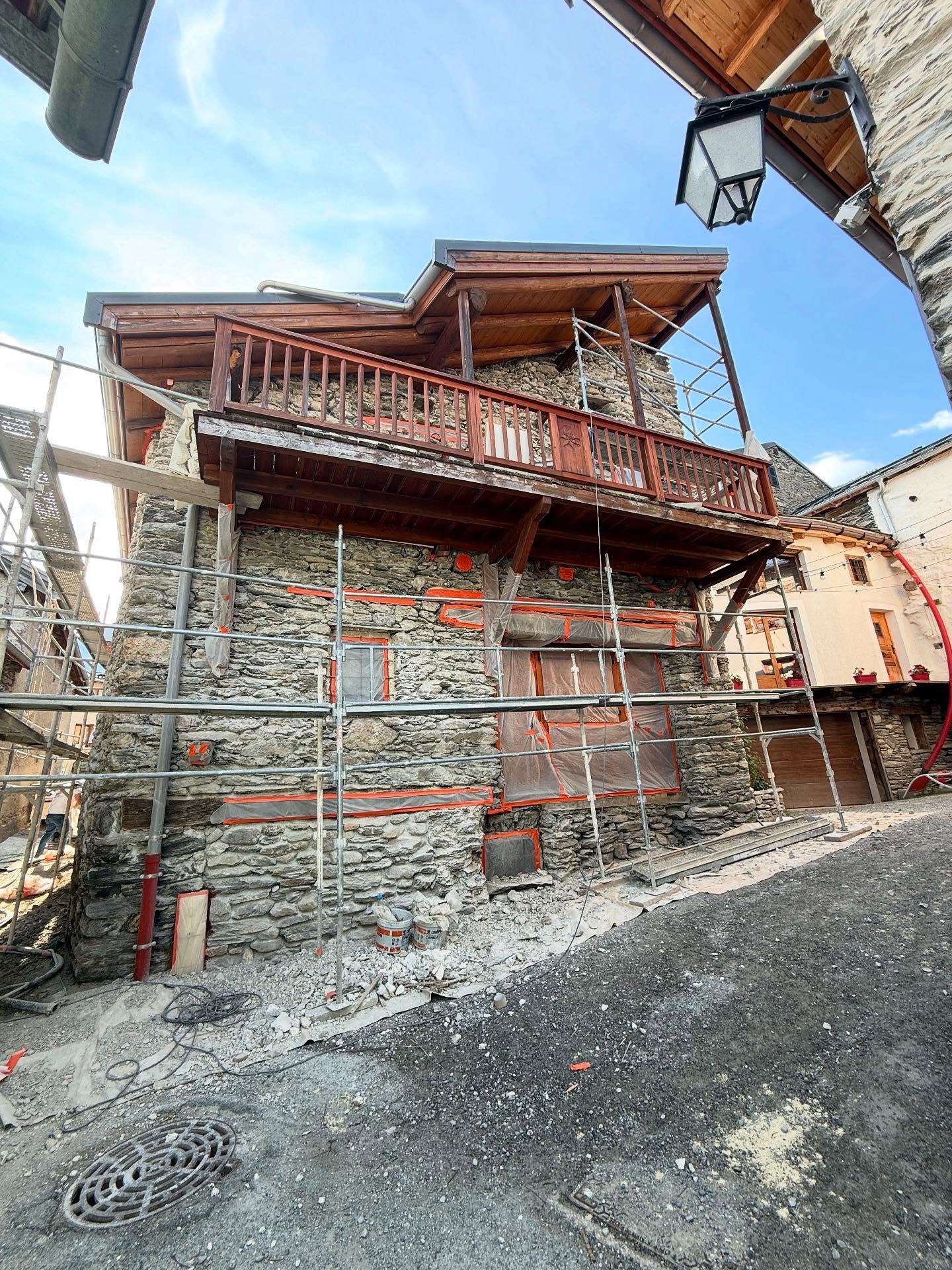 Restauration façade pierre